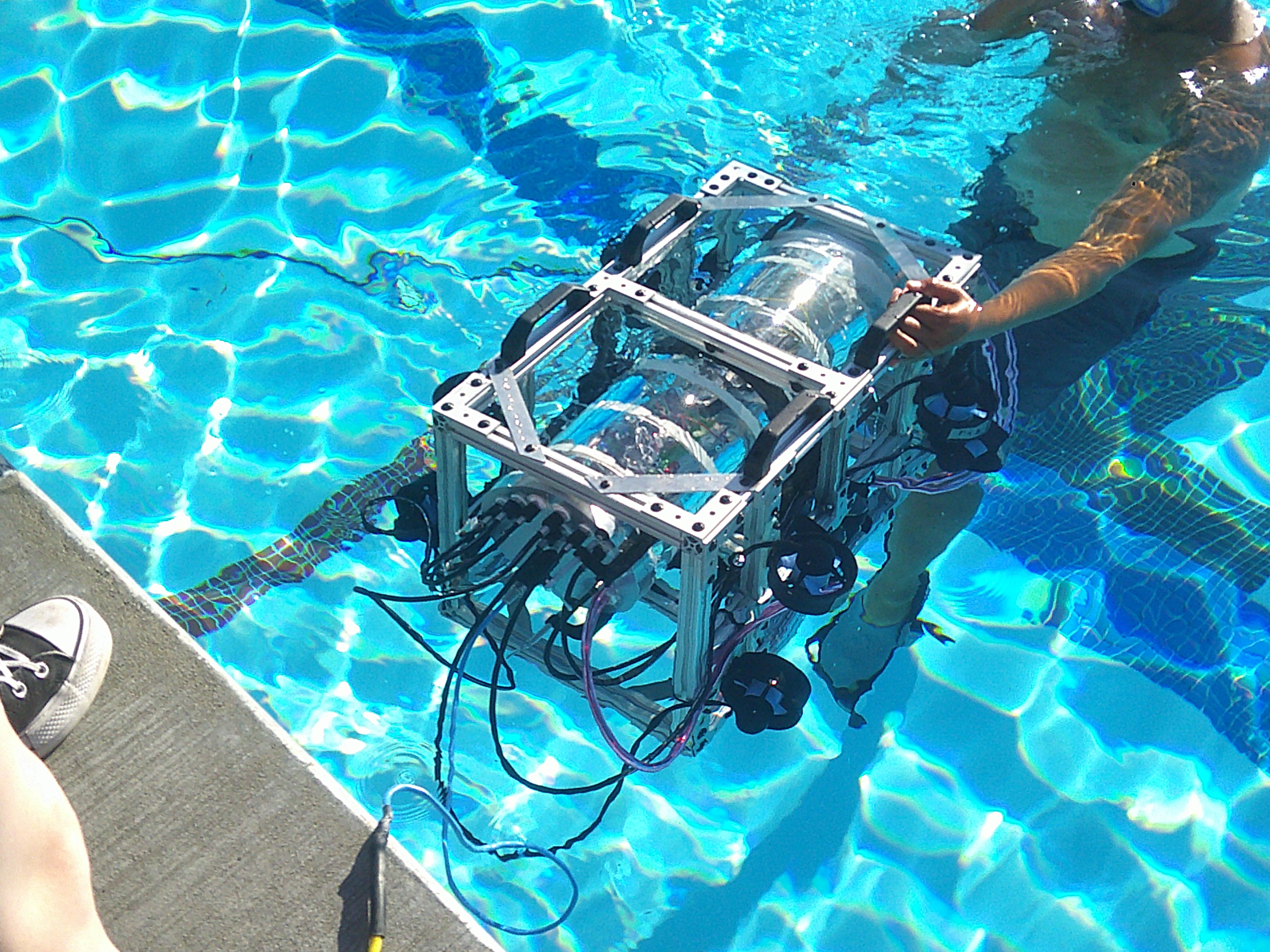 Autonomous Underwater Vehicle "Swim Shady"